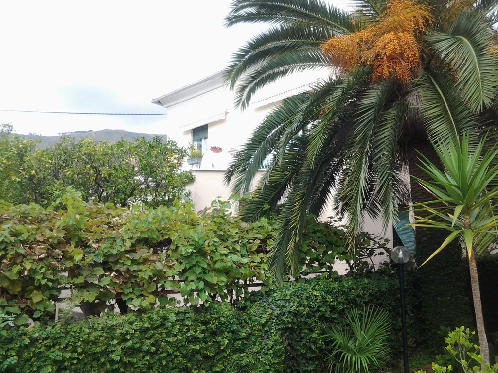 Hotel Piccolo Eden Nervi Exteriör bild