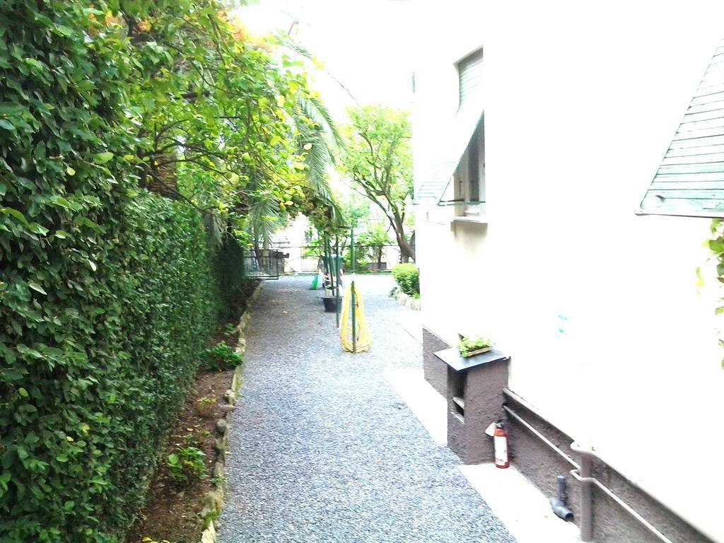 Hotel Piccolo Eden Nervi Exteriör bild
